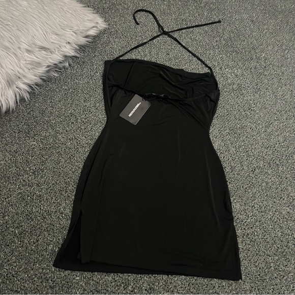 PRETTYLITTLETHING Black Slinky Halter-neck Cowl Neck Bodycon Mini Dress size 8 - Picture 16 of 16